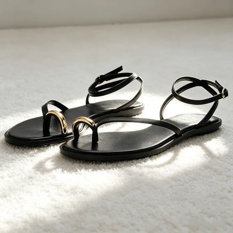 Unique Metal Detail Flat Sandals for Women Fashion Ankle Straps Buckle Designer Shoes 2026 Summer Sexy Clip Toe Beach Flip-flops
