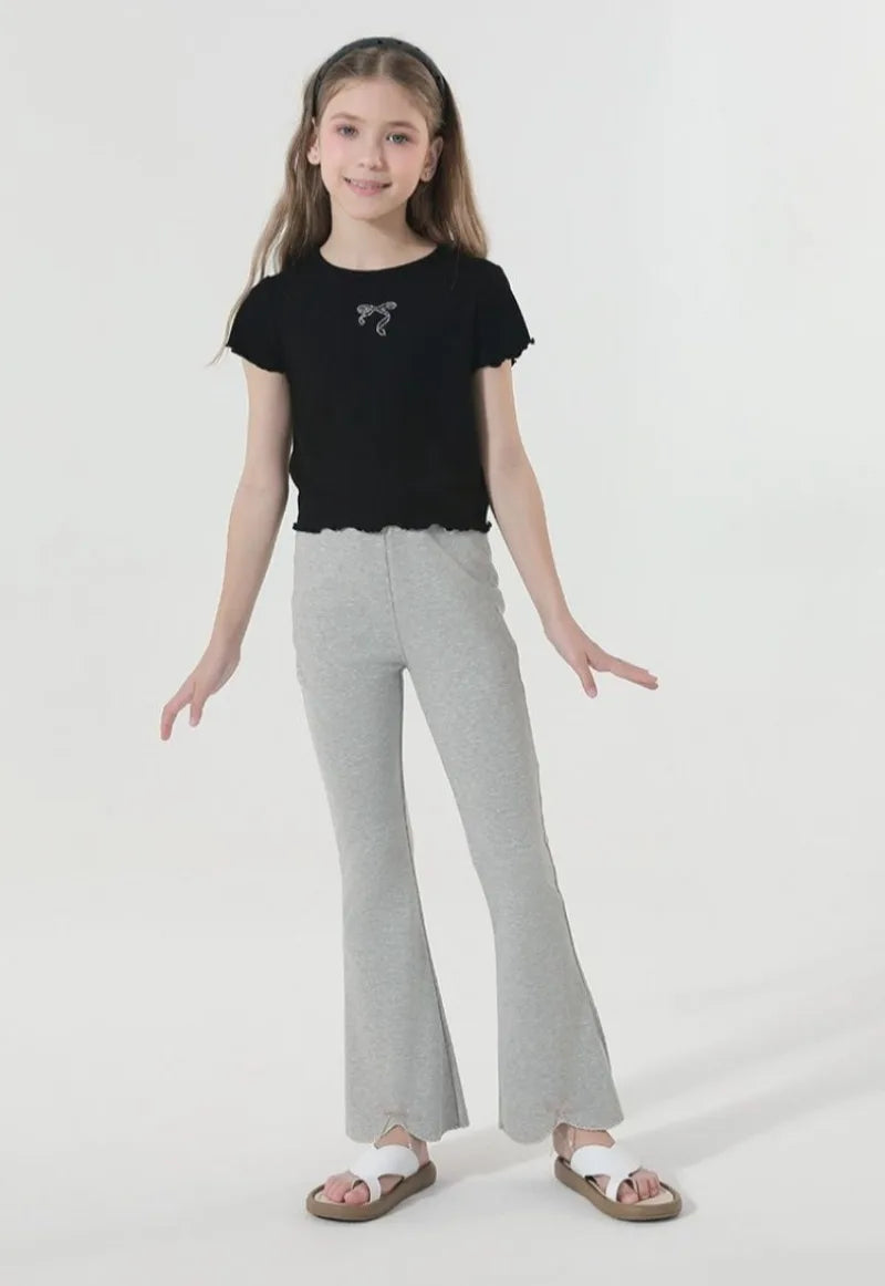 2026 New Girls' Summer Lightweight Elastic Bell Bottom Pants Stylish Baby Wear