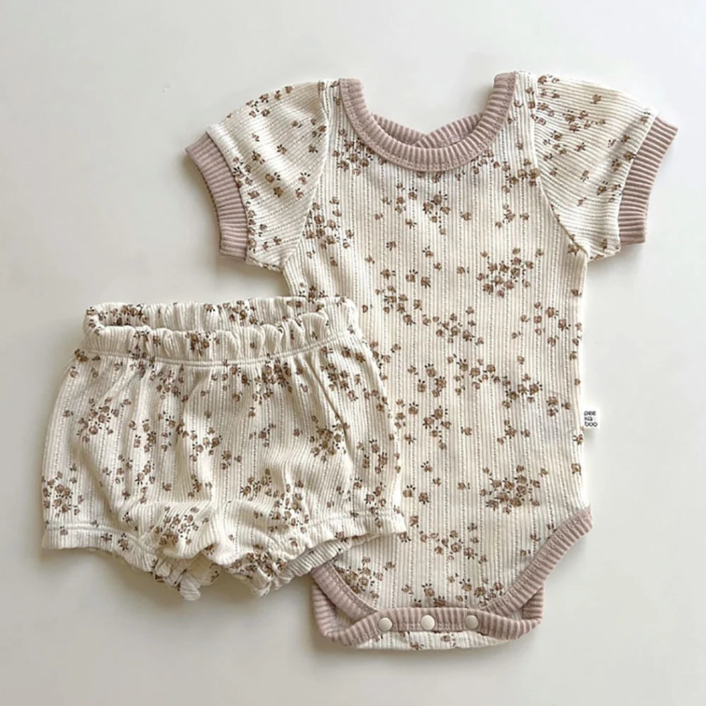 TZ2432 New Korean Baby Flower Short Sleeved Set for Women's Baby Thin Cotton Soft Home Short Sleeved Shorts Two Piece Set