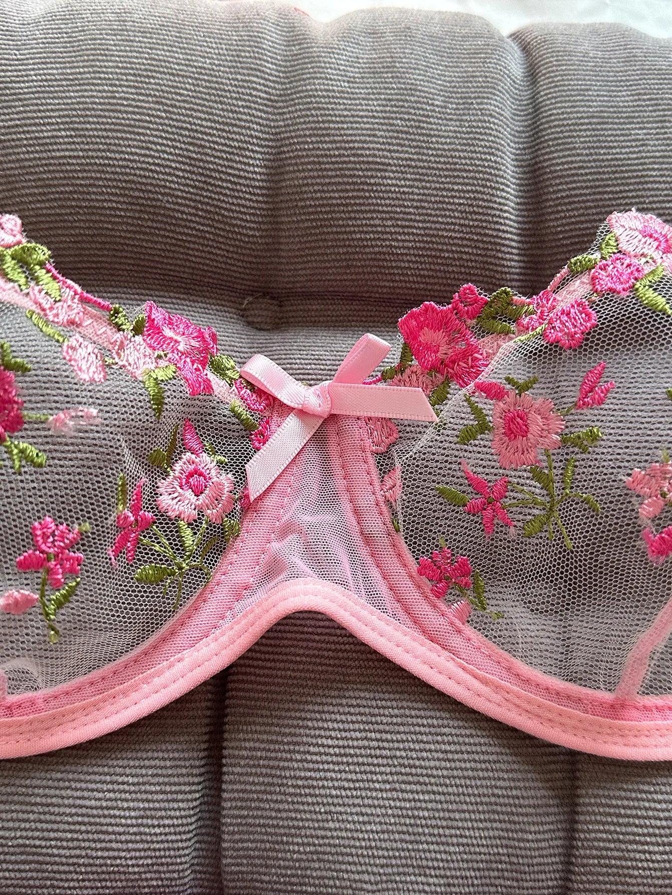 Ladies Pink Embroidered Floral Print Underwear Set Feminine Elegant Small Motif Lace Detail Comfortable Women's Nightgown