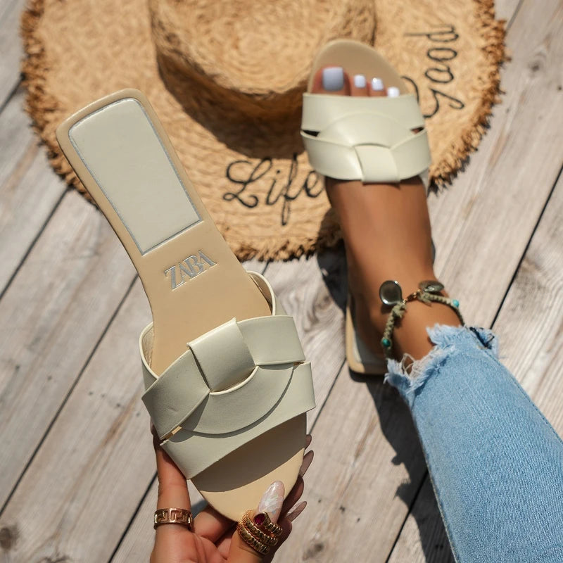 2026 New Fashion Luxury Designer Women's Sandals Woven Comfortable Women's Sandals Casual Summer Flat Women's Slippers Big Size