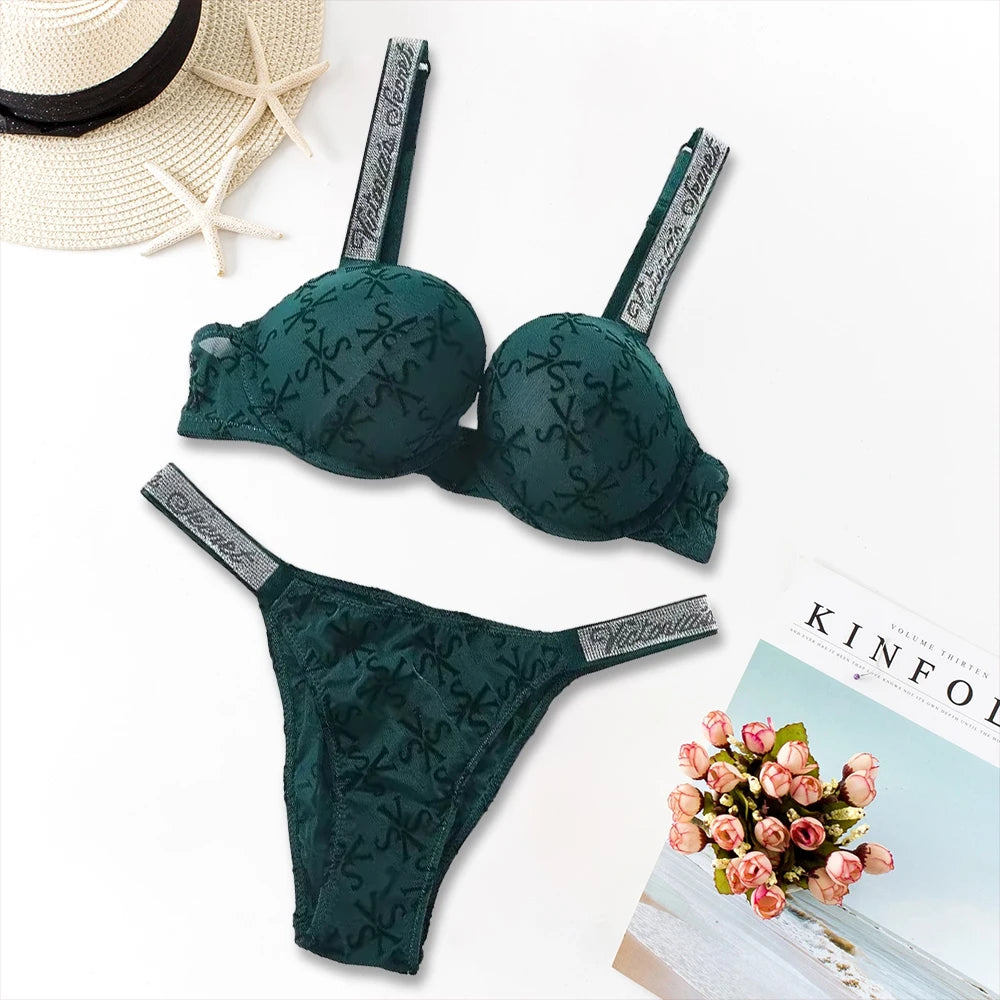 Victoria's Secret Lingerie Set Heart Pattern Trim Stretchy Breathable underwear Set Women's Sexy Lace Bralette Bra and Panty Set