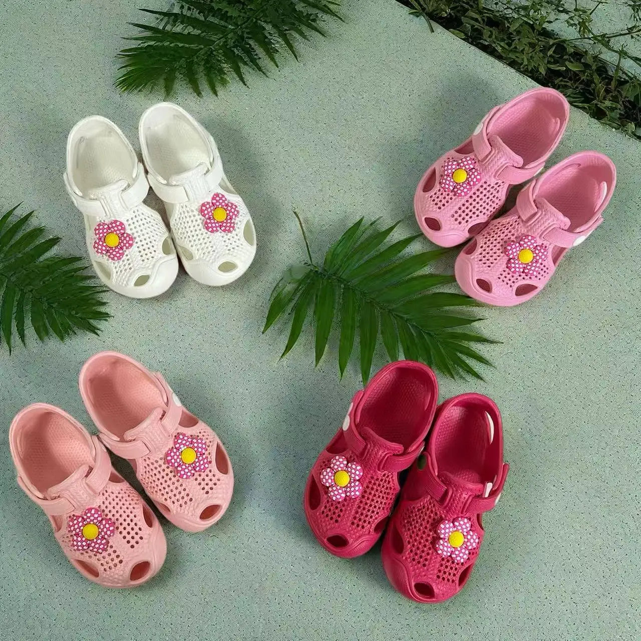 Girls' Floral Toddler Learning Shoes Lightweight Breathable EVA Hole-Patterned Sandals - Cute Versatile Beach & Daily Wear Baby