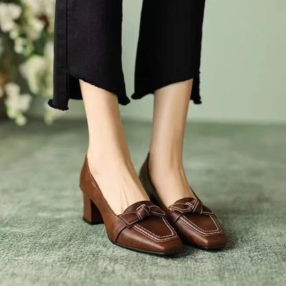 New retro women's fashion square toe high heels 2025 spring and summer women's butterfly decorative office girl mid-heeled shoes