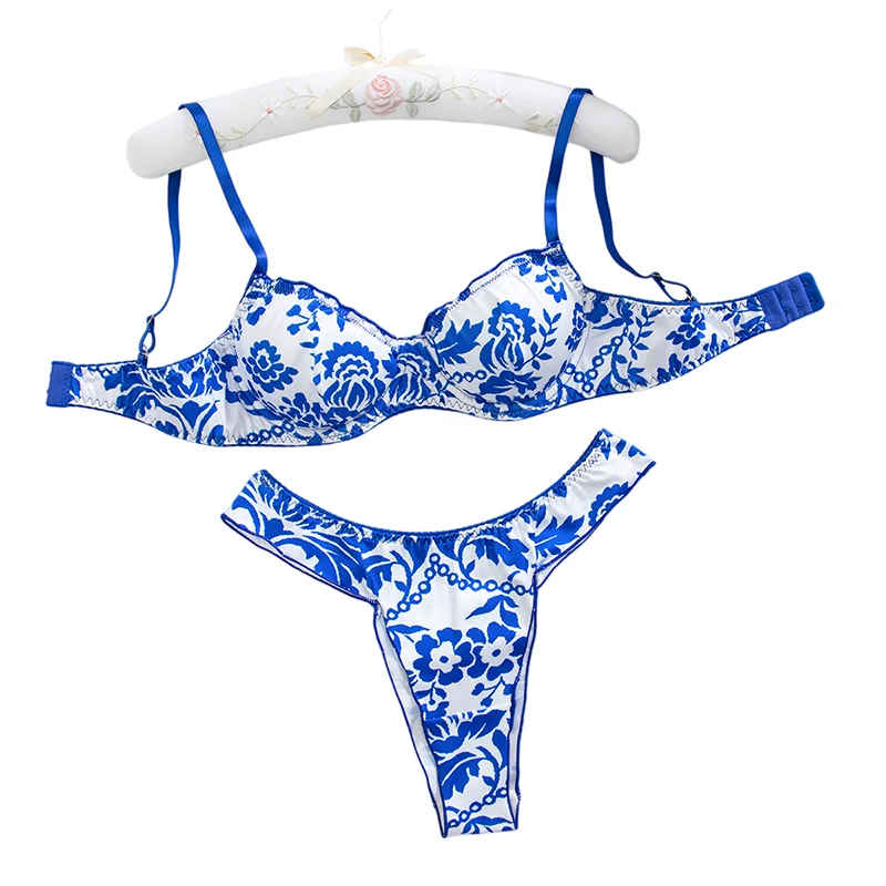Women's Lingerie Blue Floral Print Bra Panty Set Elegant Intimate Underwear Breathable Gather Bra Comfortable Daily Lingerie Set