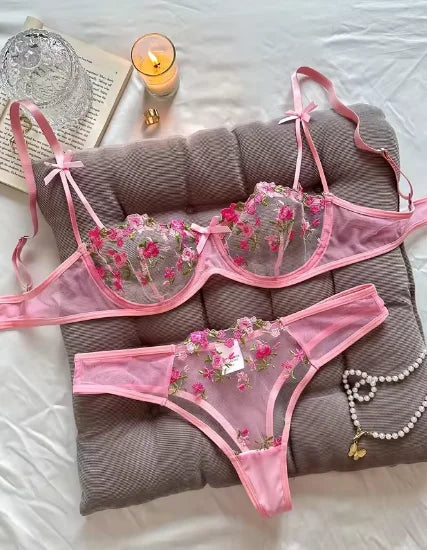 Erotic Embroidery Lace Babydoll Sensual Lingerie Lace 2024 Bra Set For Women Underwear Intimate Sexi Costumes Bra And Panty Set