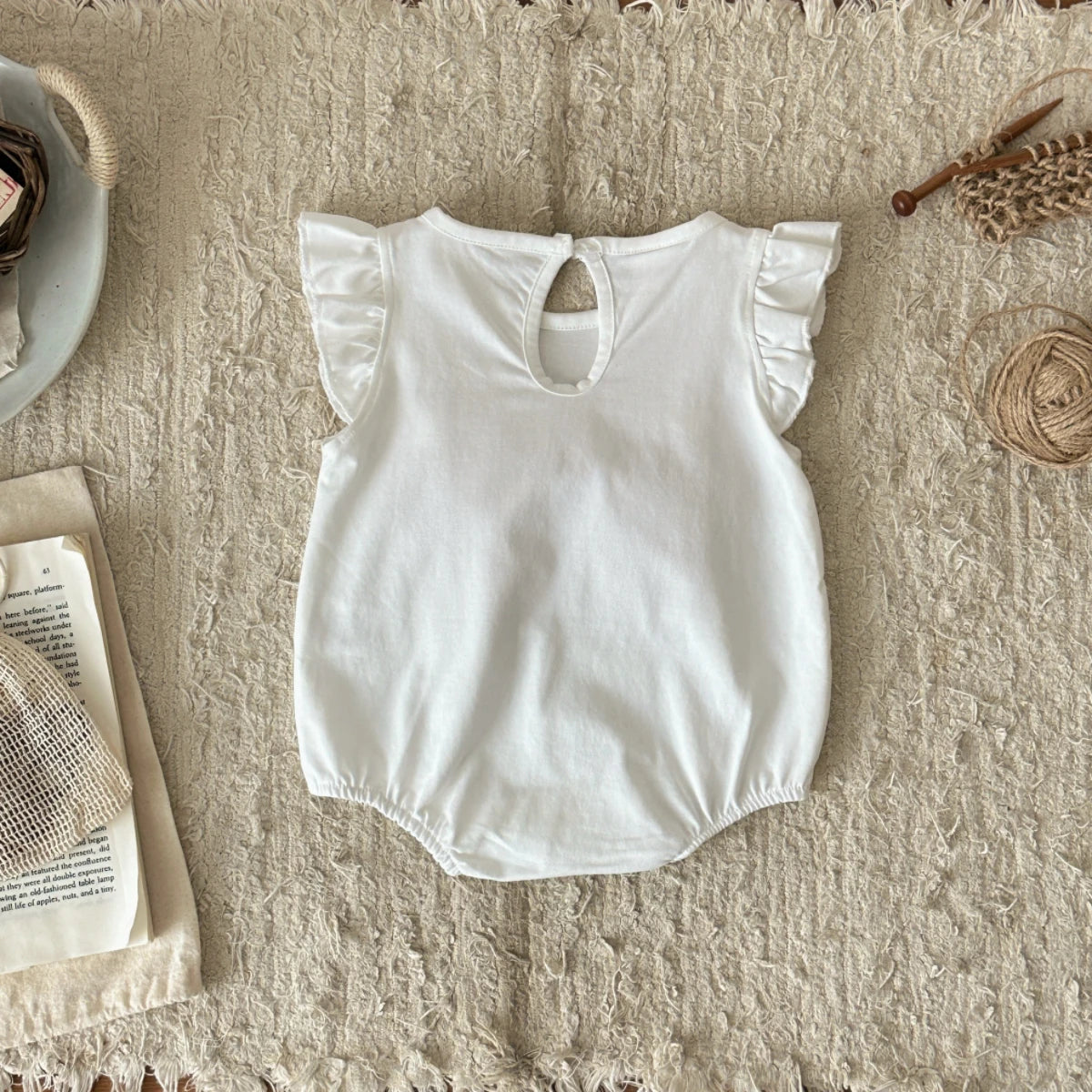 Cute Pink Bow Baby Girl Pure White Romper Sleeveless Jumpsuit Infant Clothing Cotton Soft Fabric Baby Clothes