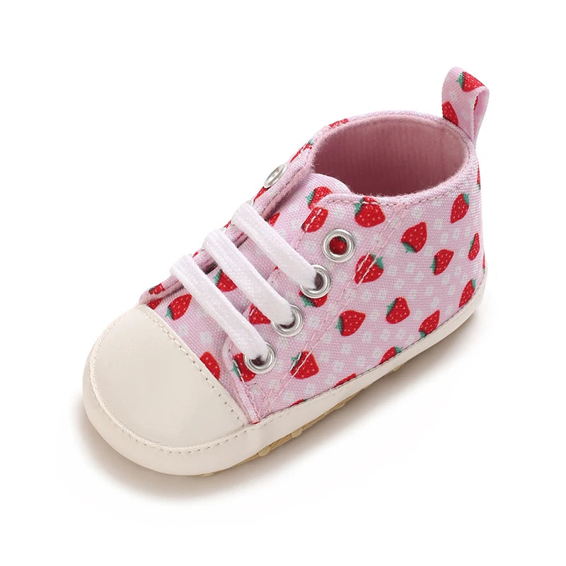 Baby Shoes With Soft Sole, 0-1 Year Old Female Baby Strawberry Flat Bottom Anti Slip Learning Shoes, Fashionable And Versatile D