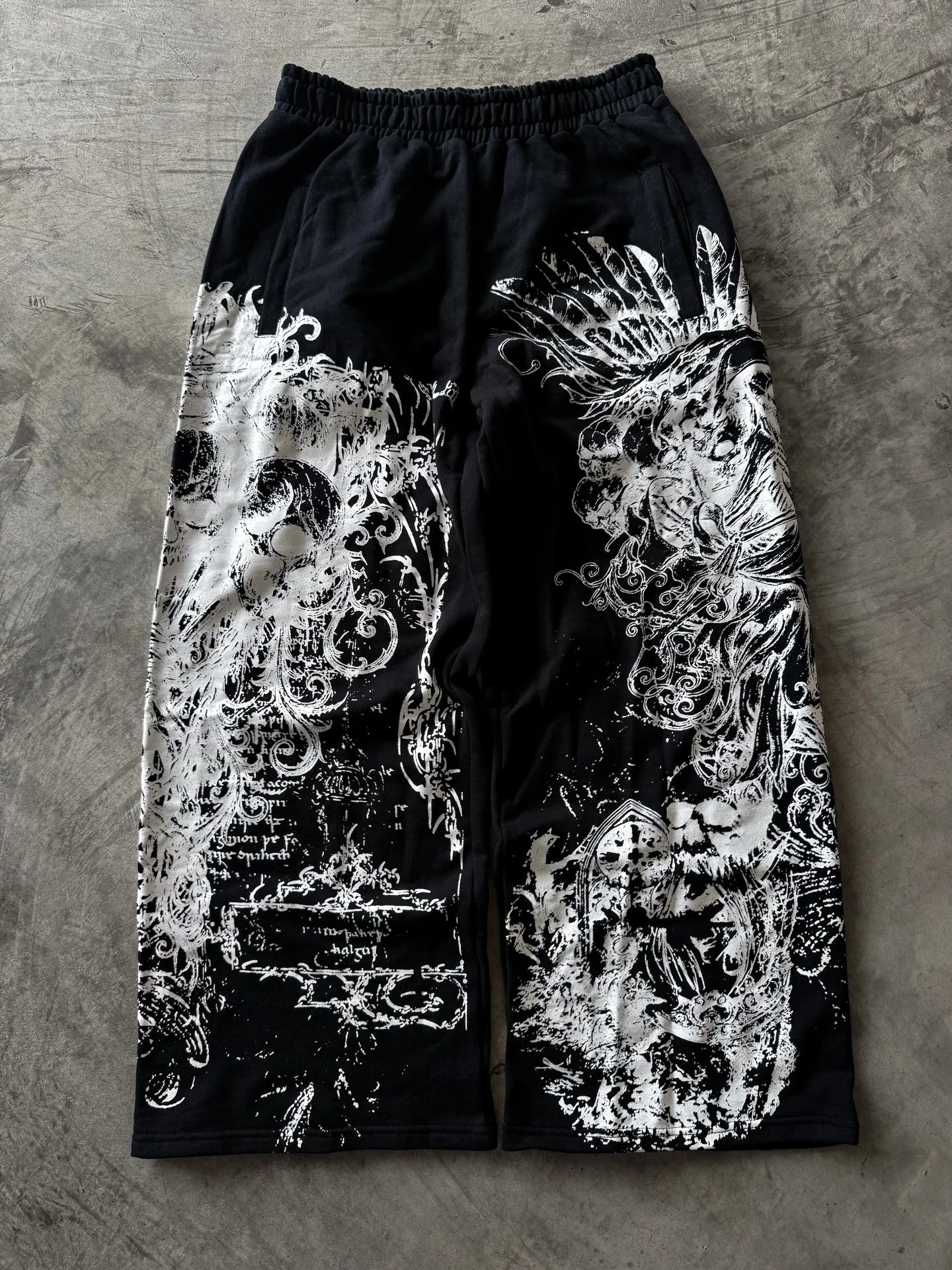 Gothic Skull Fashion Striped Sweatpants Men Women Loose Trend Pants Casual Comfortable Durable Training Outdoor Running Pants