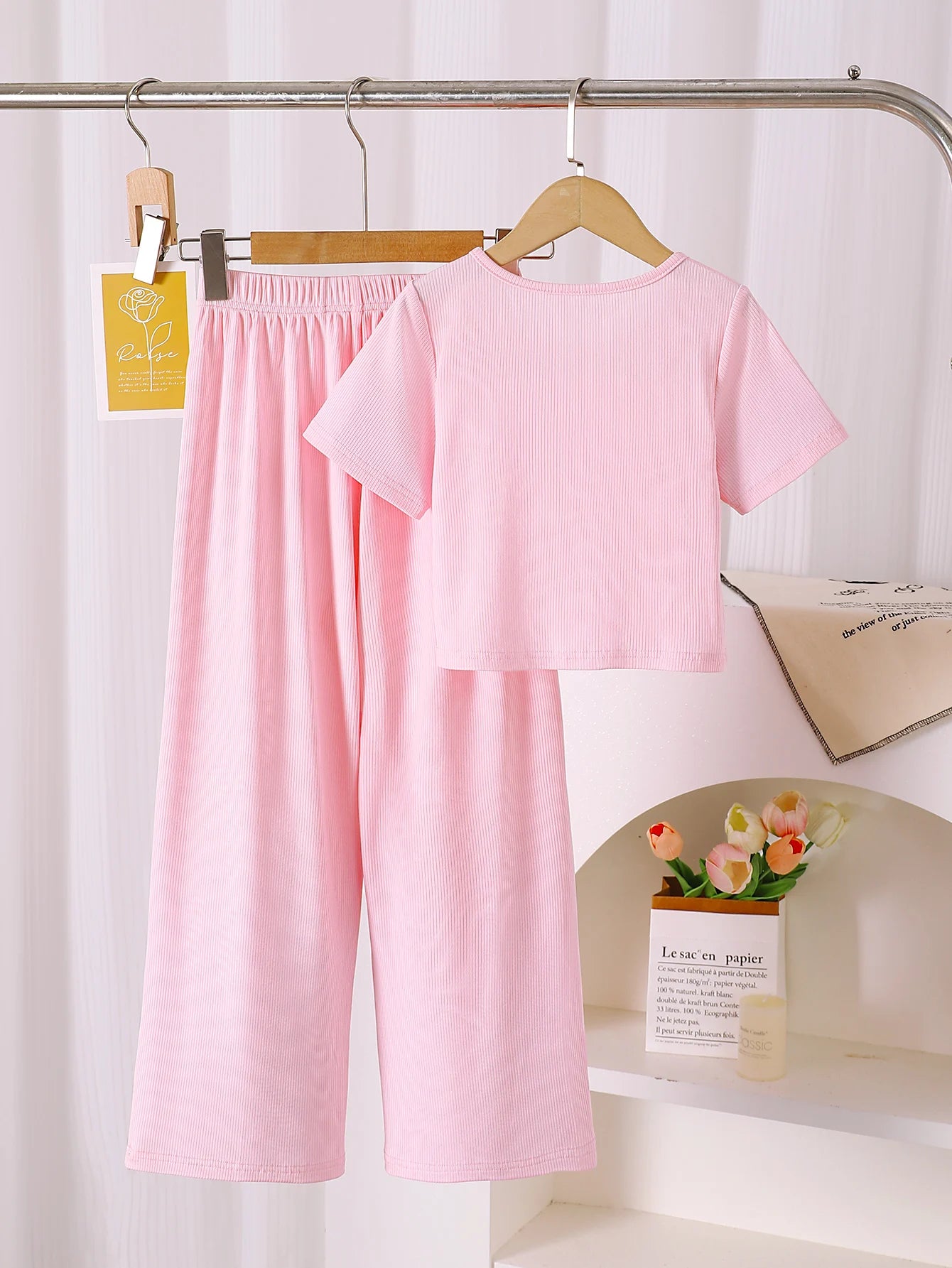 Girls Summer Outfit Short Sleeve Top And Long Pants Two-Piece Set Fashionable Casual Versatile Travel Clothing for Kids
