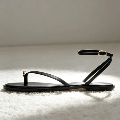 Unique Metal Detail Flat Sandals for Women Fashion Ankle Straps Buckle Designer Shoes 2026 Summer Sexy Clip Toe Beach Flip-flops