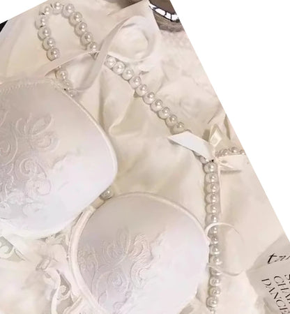 YUQI Red Lingerie Set for Wedding Bride,Push-Up Bra To Make Small Breasts Look Larger, Side Support, Dragon Zodiac Year  Bra Set
