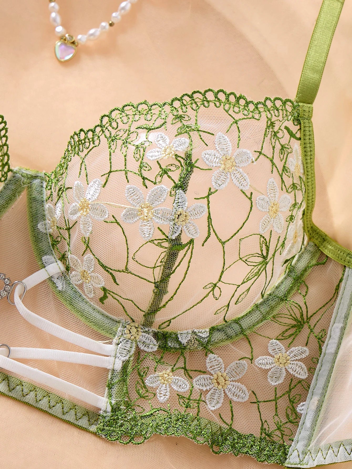 Women Green Daisy Floral Embroidery Lingerie Set Sheer Mesh Heart Metal Buckle Underwire Bra & Thong 2‑Piece Intimate Underwear