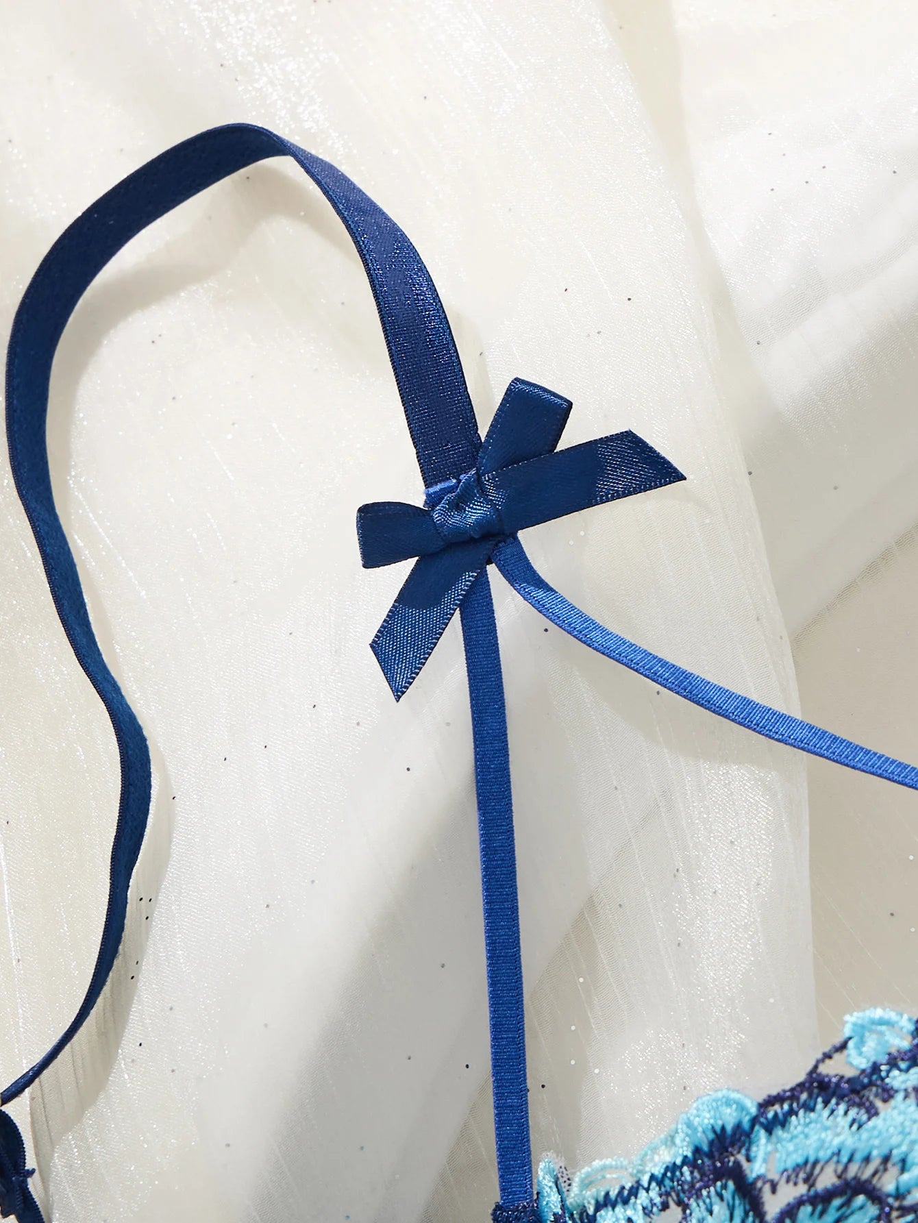 Vintage Blue Satin Lingerie Set Contrast Floral Embroidery Sheer Mesh Underwire Bra Adjustable Strap Thong Panties For Women