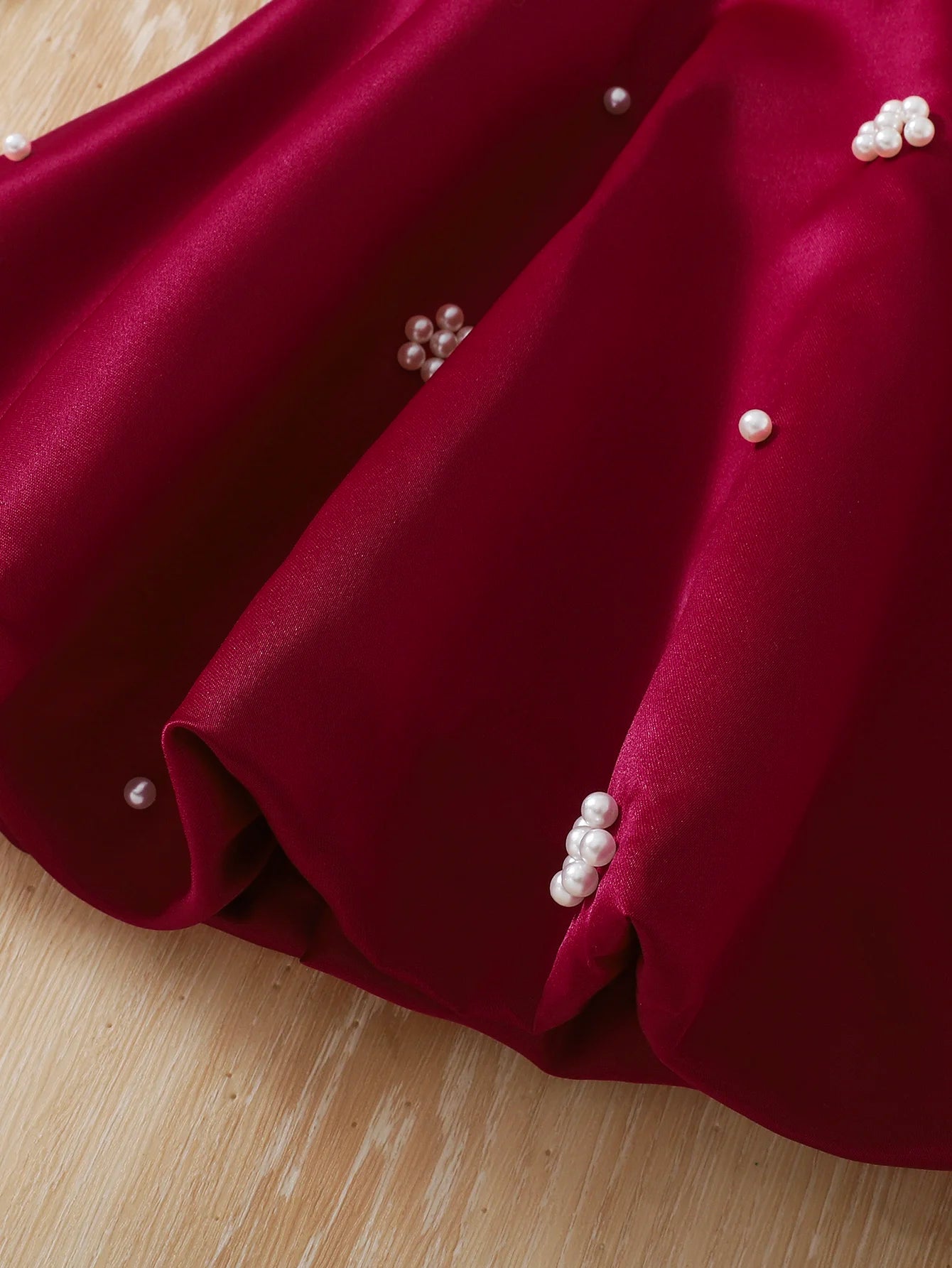 Baby Girl Birthday Dress Bubble Sleeves and Pearl Decal Wine Red Dress Suitable for 0-3 Year Old Daby Girls Party Princess Dress