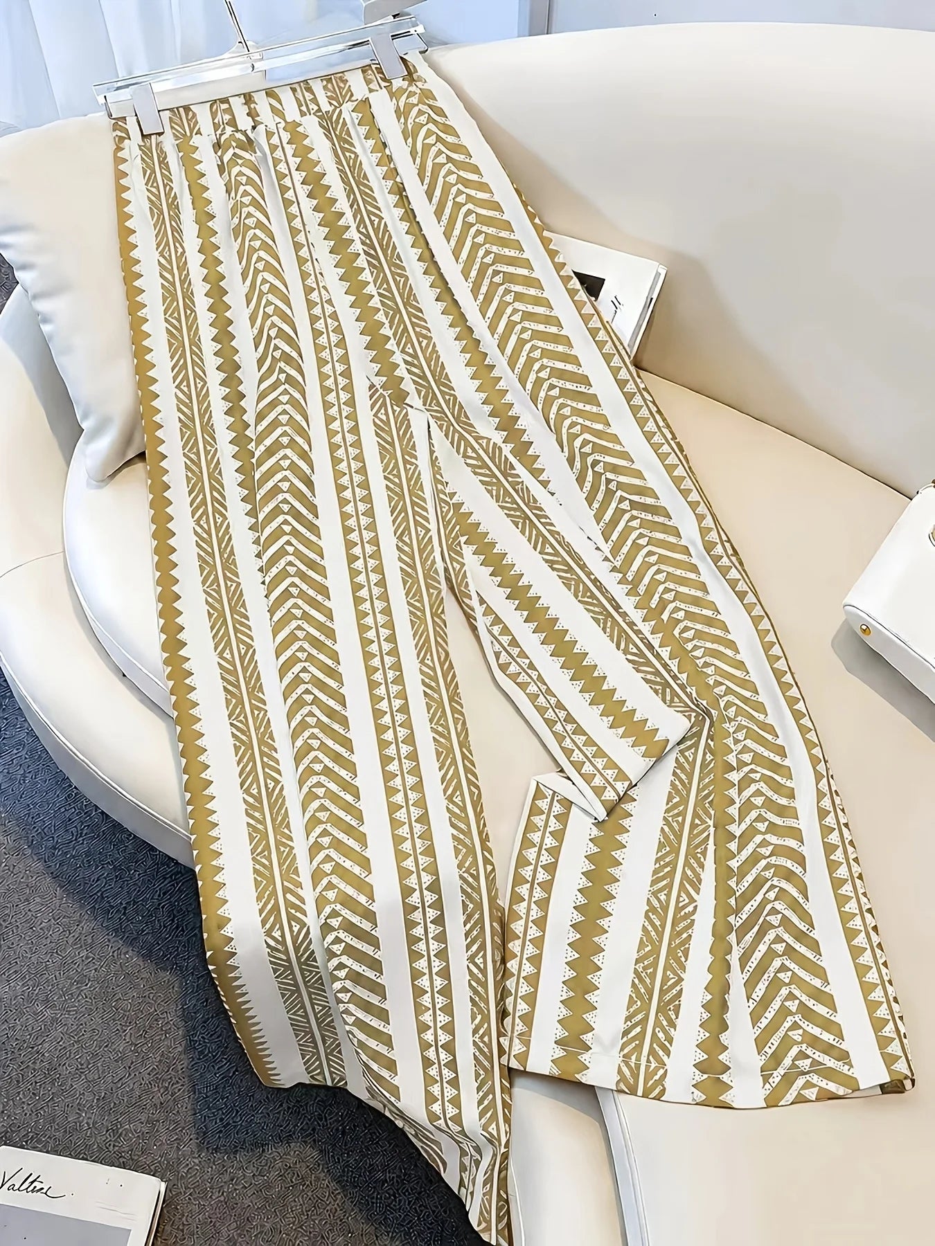 Women's Olive Green Geometric Chevron Stripe Print Wide Leg Pants High Waist Tie Belt Draping Loose Fit Casual Summer Trousers