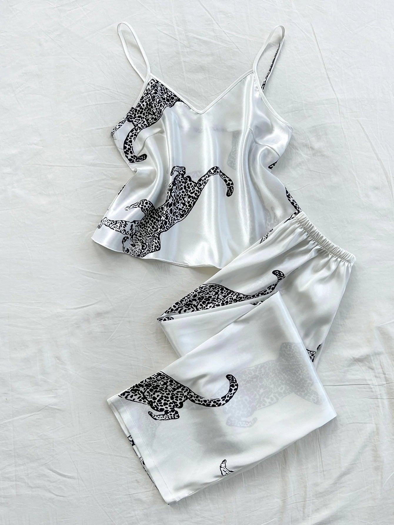 Comfortable Fashionable 2pcs V Neck Leopard Print Suspender Long Pants Pajama Set
