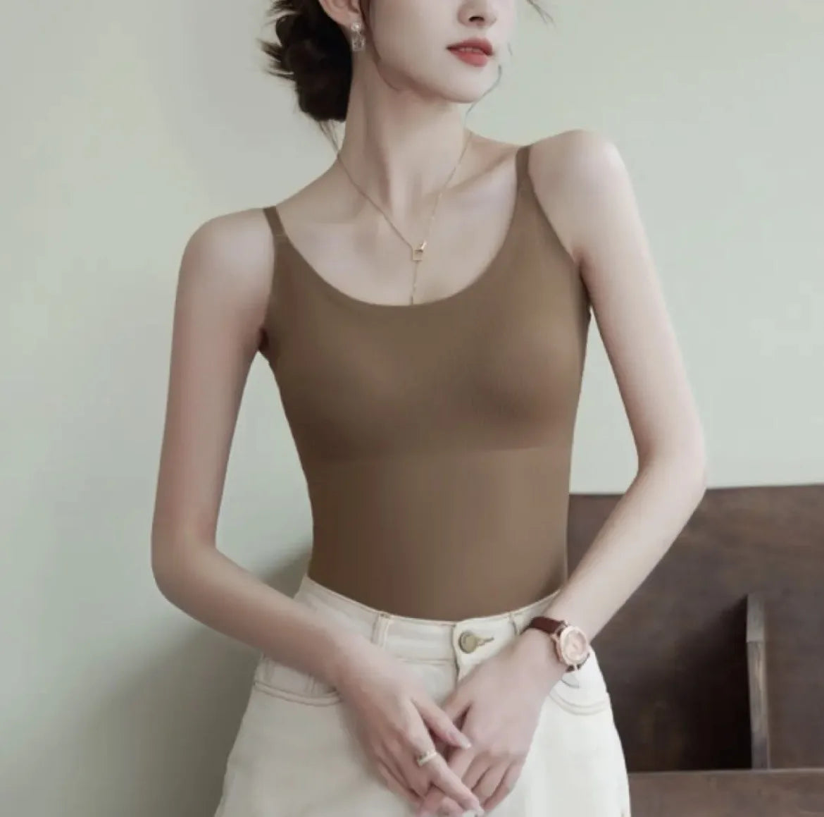 Women's Sleeveless Seamless Bra-Free Tank Top Soft & Skin-Friendly Wireless Gathered Thin Strap Sexy Back Slimming Vest