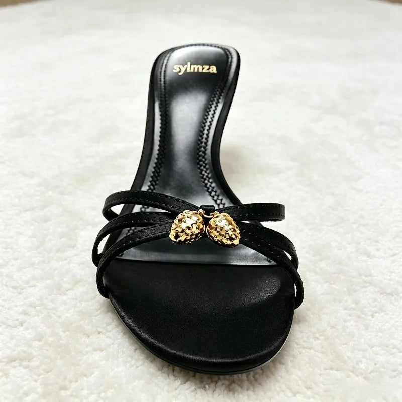 Luxury Metal Detail Satin Heeled Sandals Women Unique Cross Tied Open-toe Slide Sandals Fashion Round-toe Stiletto Party Heels