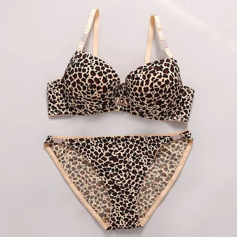 New 2025 Leopard Print Upper Thin Lower Thick Bra Set  Sexy Push-Up Bra Set