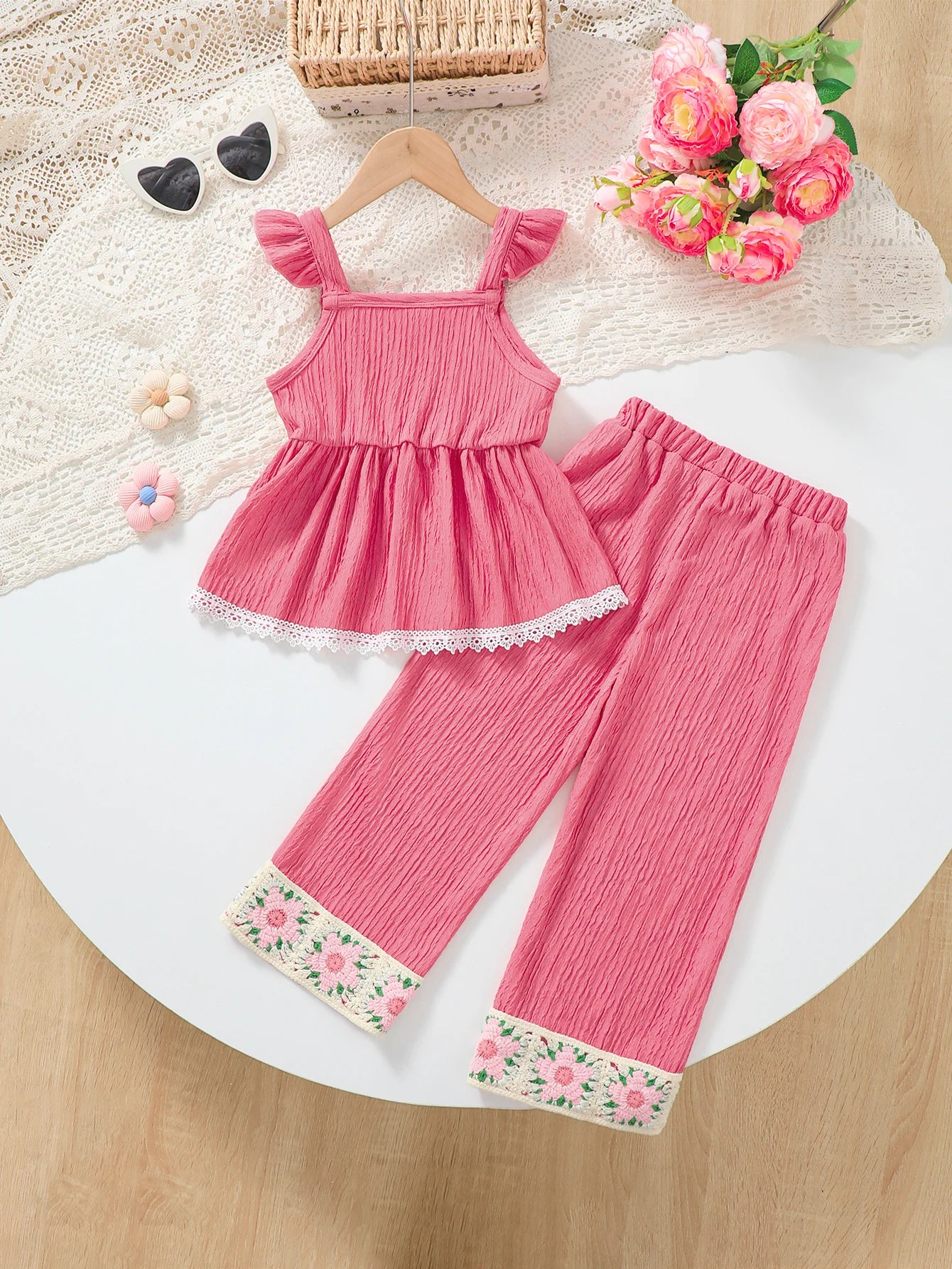 Girls Casual Cute Two-Piece Set with Puff Sleeves Square Collar Ruffle Hem Top And Pants Spring Summer Outfit for Kids