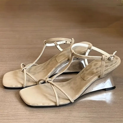 Concise Khaki T-Strap Wedge Sandals for Ladies Fashion Square-Toe Adjustable Metal Buckle Detail Gladiator Elegant Dress Shoes