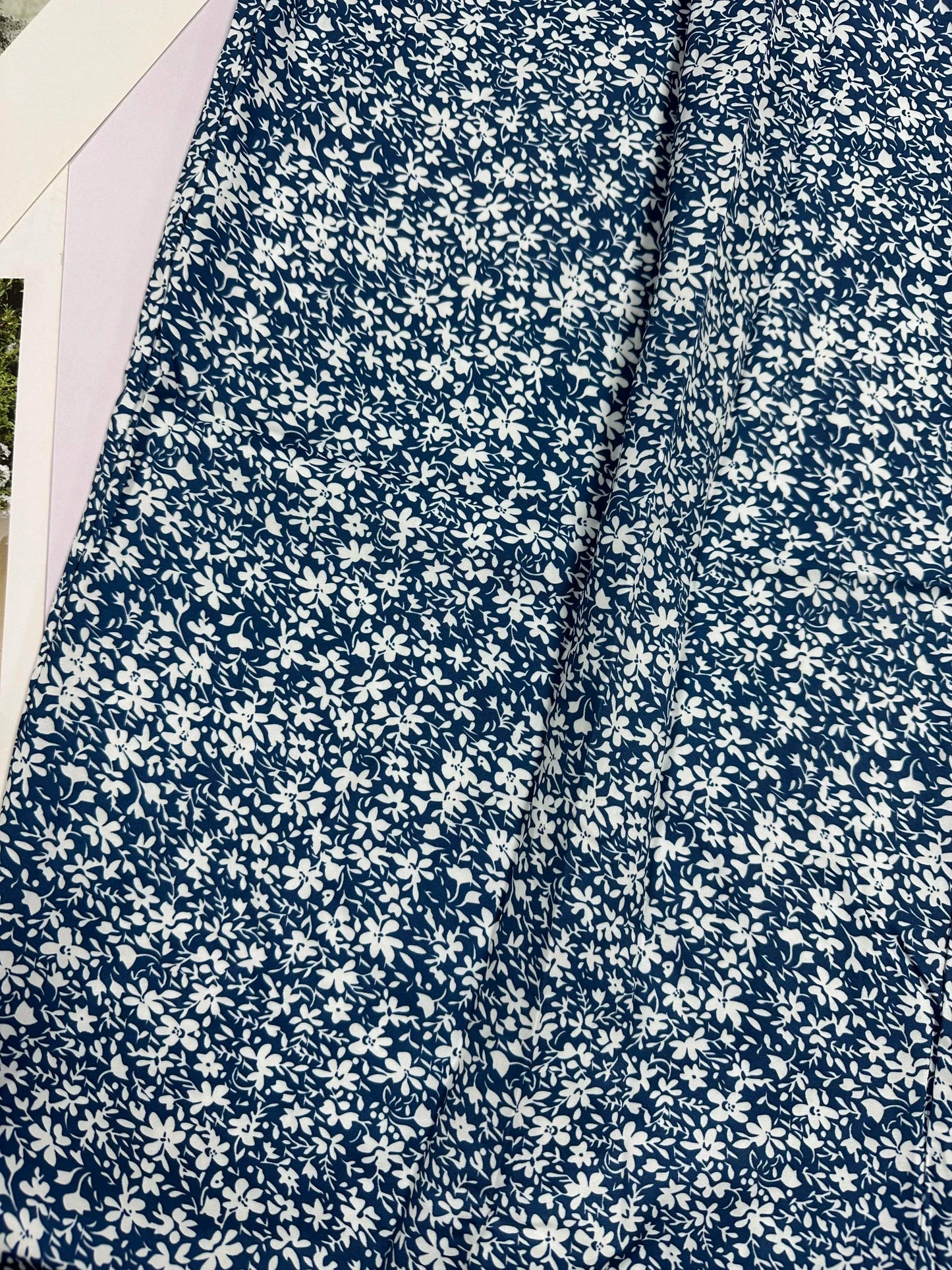 2024 New Red Green Blue Black Floral High-Waisted Bell-Bottoms Pants Loose and Comfortable Slim Ladies Design Feeling Pants