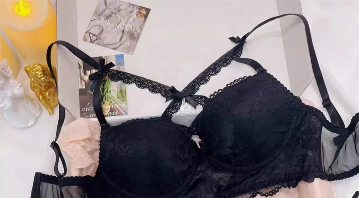 MOYISU Kawaii Heart Bra Set, Purple Lace Lingerie Sexy Pure Design, Push Up Bralette Sml Boobs Fashion Outerwear Statement Piece