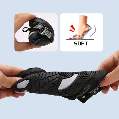 New Kids Beach Aqua Shoes Boys Girls Barefoot Water Shoes Outdoor Children Quick-Dry Drainage Swim Sandals Surf Wading Sneakers