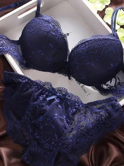 Push Up Bra Lace Bra And Panty Set Women’s Embroidery Deep V Lingerie & Knickers