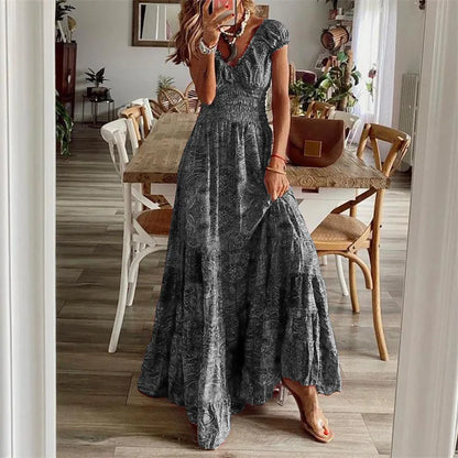 2026 New European and American Bohemian Style Long Dress, Waist-Cinching, Floral Print, Large Hem Dress