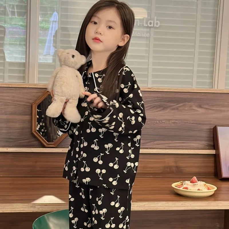 2025 New Kids' Sleepwear Floral Print Lightweight Pajama Set for Tween Girls Spring Autumn Wearable Outside