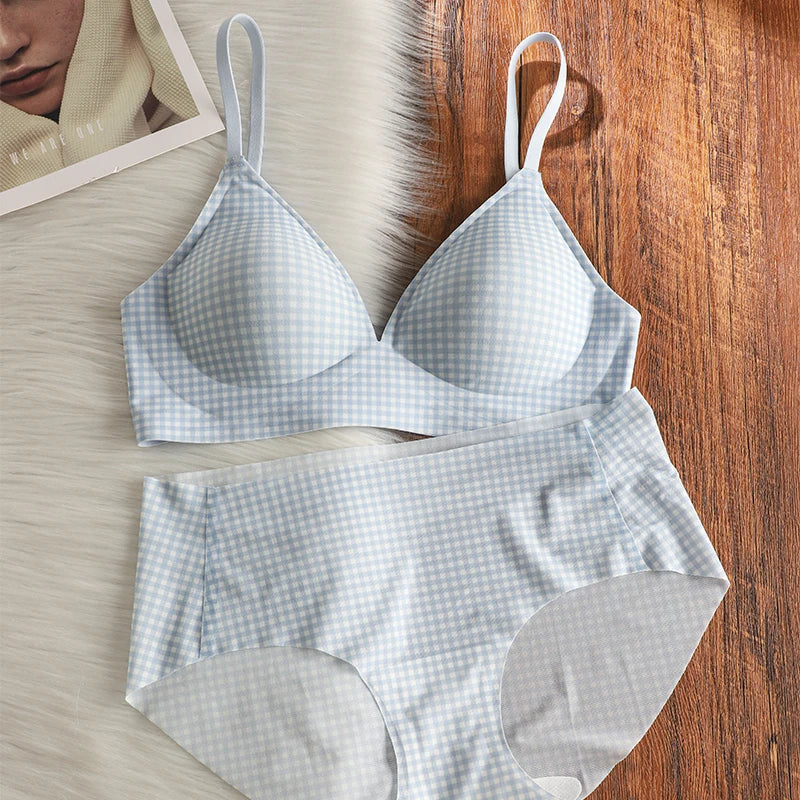 Everyday Wireless Bra for Set Women Seamless Cool Summer Bralette Thin Push Up Gather Small Chest Breathable T-Shirt Bra MOYISU