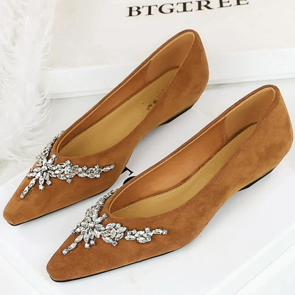 BIGTREE Shoes Rhinestone Chain Decoration Low Heeled Women's Shoes Suede Wedge Heel Shoes Pointed Tip Retro Wedges Ladies Shoes