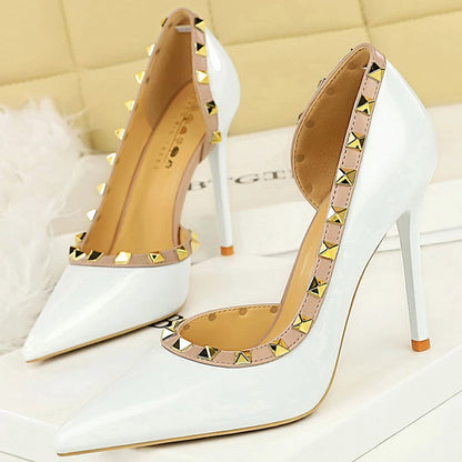 Sexy Women Pumps Rivet Design High Heels Women 10.5 CM Stiletto Patent Leather Ladies Pumps Luxury Banquet Shoes Plus Size 43