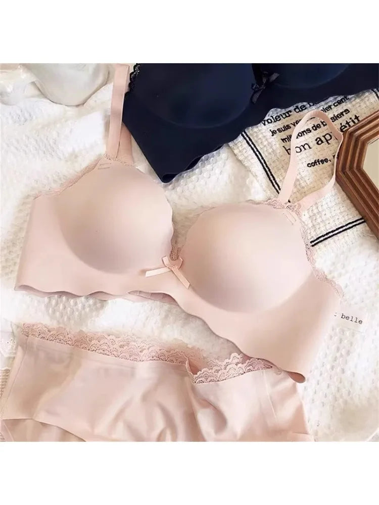 YUQI Small Bust Seamless Bra Set |Extra Padded Lift Enhancer for Flat Chest, Anti-Sagging Support T-Shirt Bra & Panties bralette