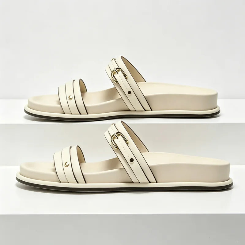 Designer Metal Buckle White Flat Sandals Women Summer Comfortable Non-slip Slide Sandals Soft Bottom Flip-flops Beach Slippers