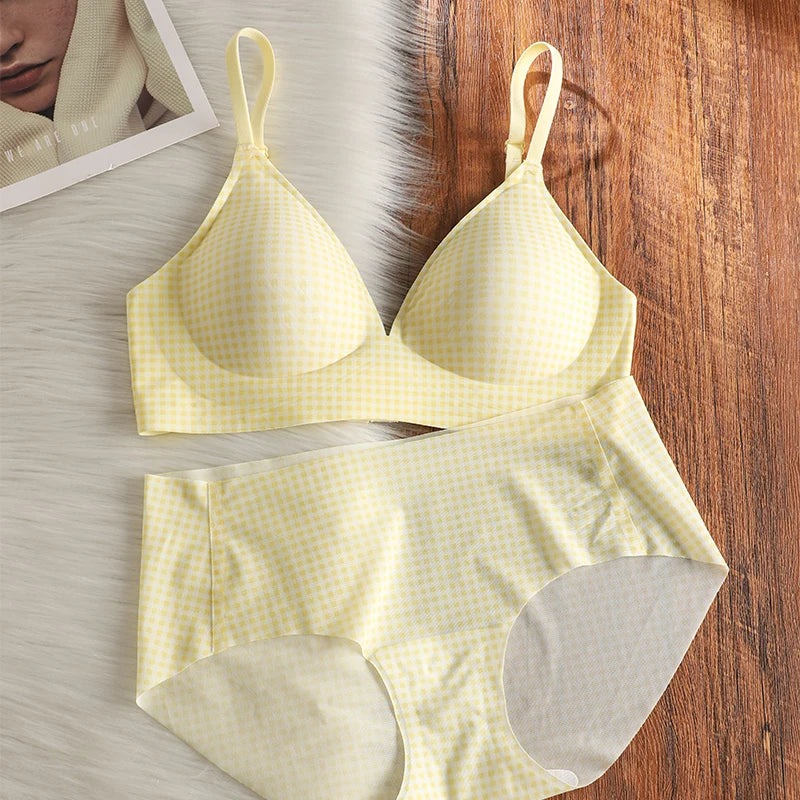 Everyday Wireless Bra for Set Women Seamless Cool Summer Bralette Thin Push Up Gather Small Chest Breathable T-Shirt Bra MOYISU