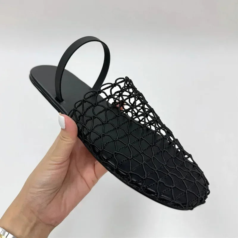 Novelty Mesh Flat Sandals Women Designer Weaving Hollow Breathable Mules Slippers Summer Light Comfort Slingbacks Slide Sandals