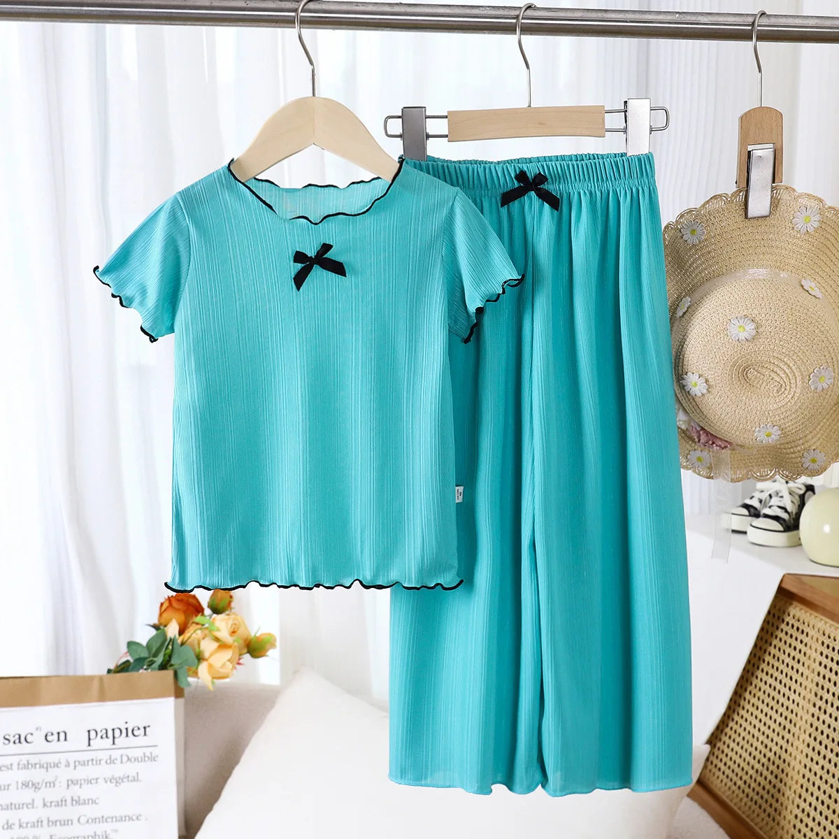 1Set Girls Short Sleeve Round Neck T-shirt Tops+Pants Babys Summer Fashion Sweet Bow Childrens Set New Kids Casual Home Clothes