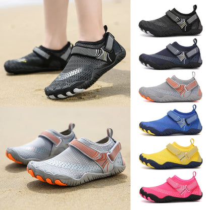 New Kids Beach Aqua Shoes Boys Girls Barefoot Water Shoes Outdoor Children Quick-Dry Drainage Swim Sandals Surf Wading Sneakers