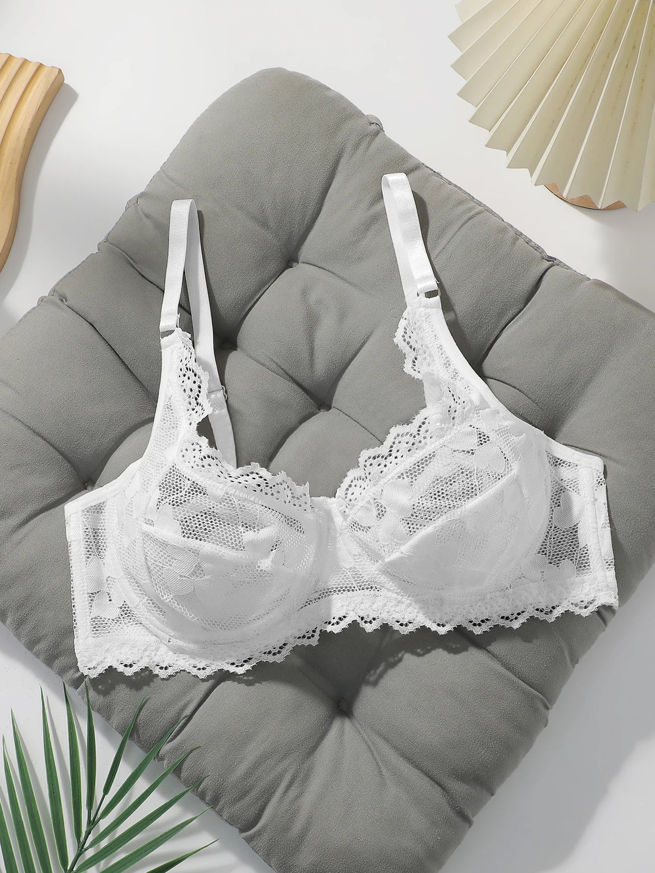 Women's Sexy Lace Bra with Steel Ring Gathered Push-Up Adjustable Straps Transparent Comfortable Underwear YS2944