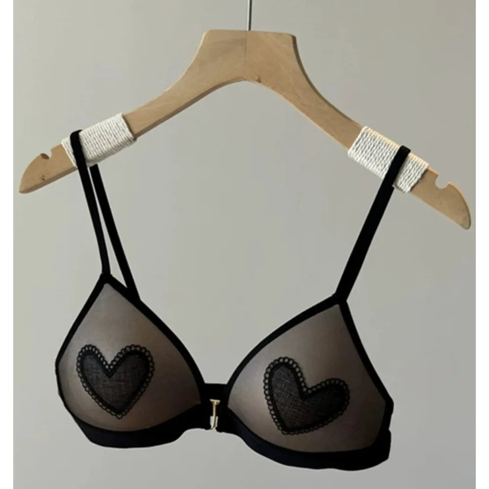 Women Red Bridal Wireless Bra, Front Buckle Beauty Back Thin Cup Heart Pattern Underwear For Wedding Zodiac Lucky Year 32-38 Set