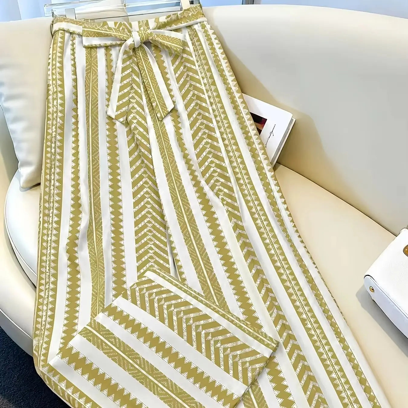Women's Olive Green Geometric Chevron Stripe Print Wide Leg Pants High Waist Tie Belt Draping Loose Fit Casual Summer Trousers