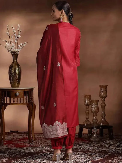 Indian Women's Clothing New Ethnic Style Red Spring Summer V-neck Cotton Blend Three-quarter Sleeve Jacquard Three-piece Set
