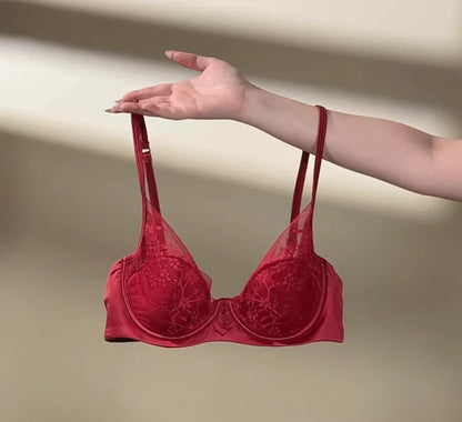 Summer New French Lace T-Shirt Bra Set Wirefree Lift & Support Small Bust Gathering Anti-Sagging Large Cups, Slimming Look