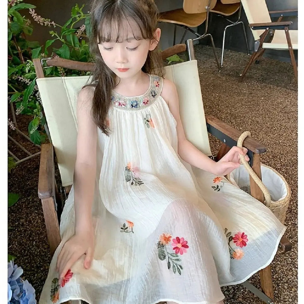 Girls Sweet Dresses Summer Embroidered Sleeveless Hanging Neck Beach Dress Leisure Vacation Dress Kids Clothes