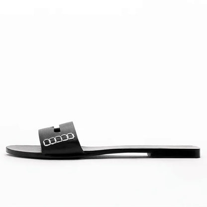 Concise Style Flat Sandals Women Light Comfortable Women Slippers 2026 Summer New Designer Flip Flops Soft Leather Beach Shoes