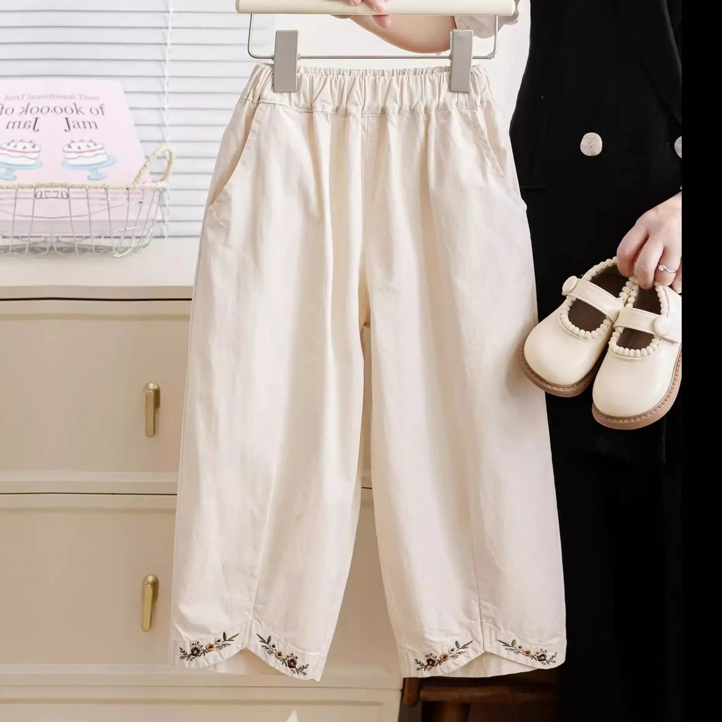 Girls' Embroidered Lace Trim Trousers Spring Summer Korean Country Garden Style Loose Fit Breathable Versatile Everyday Wear