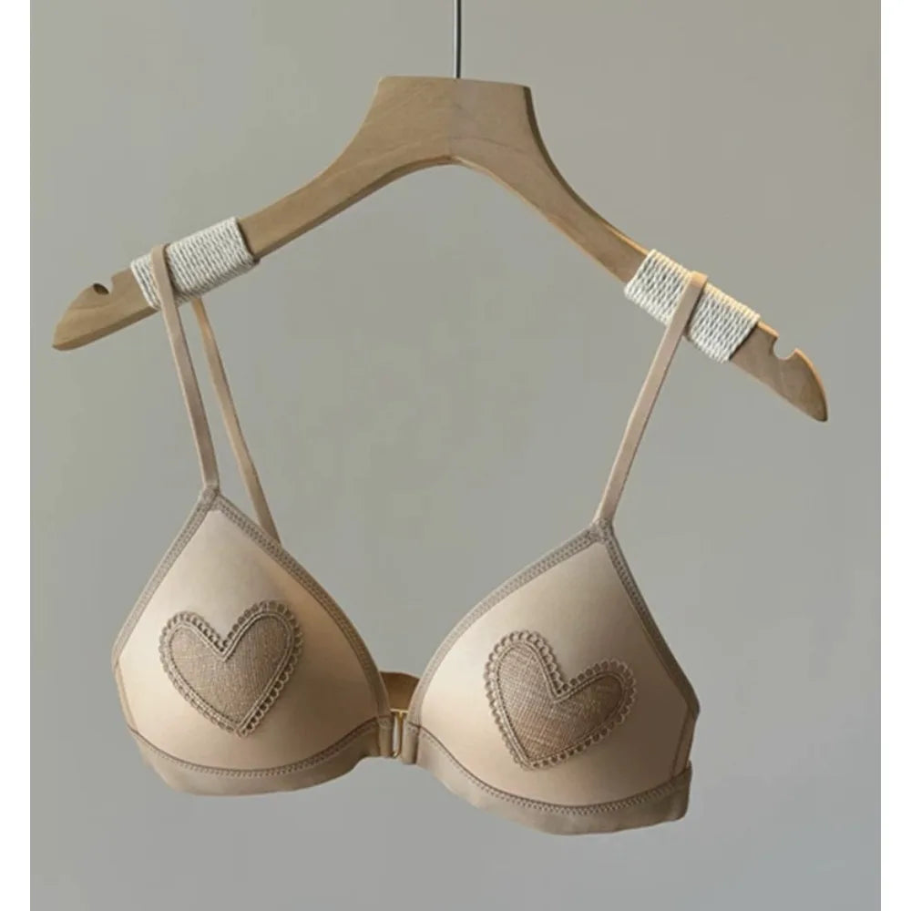 Women Red Bridal Wireless Bra, Front Buckle Beauty Back Thin Cup Heart Pattern Underwear For Wedding Zodiac Lucky Year 32-38 Set